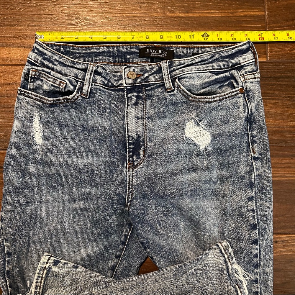 Judy Blue Acid Wash Boyfriend Fit Jeans 11/30 Distressed Medium Wash - Picture 4 of 9